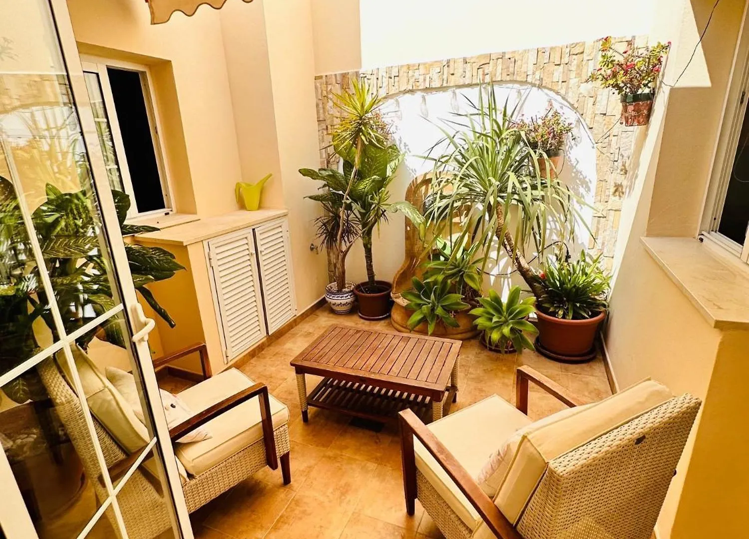 Atico Con Piscina Privada En El Corazon De Nerja! Villa